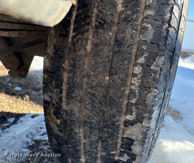 image for item DZ4288 2011 Ford E350 van