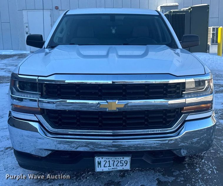 image for item EA2291 2018 Chevrolet Silverado 1500 Ext. Cab pickup truck