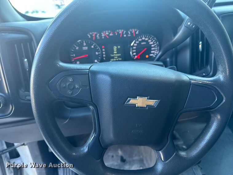 image for item EA2291 2018 Chevrolet Silverado 1500 Ext. Cab pickup truck