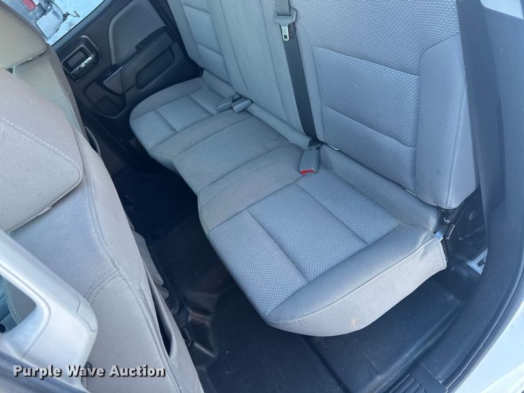 image for item EA2291 2018 Chevrolet Silverado 1500 Ext. Cab pickup truck