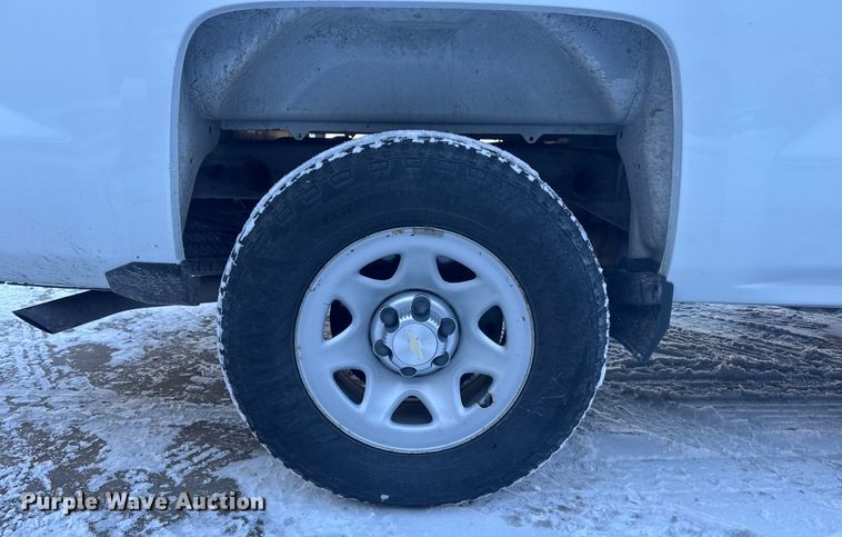 image for item EA2291 2018 Chevrolet Silverado 1500 Ext. Cab pickup truck