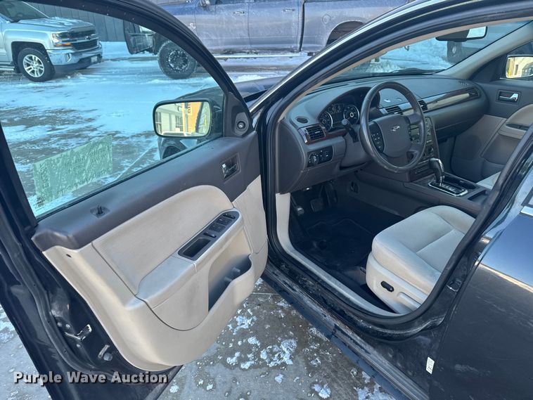 image for item EA2292 2009 Ford Taurus 