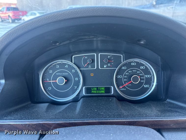 image for item EA2292 2009 Ford Taurus 