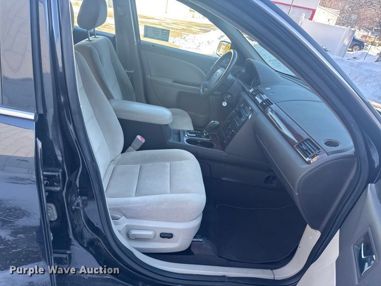 image for item EA2292 2009 Ford Taurus 