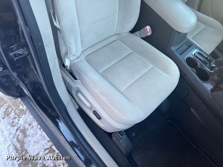 image for item EA2292 2009 Ford Taurus 