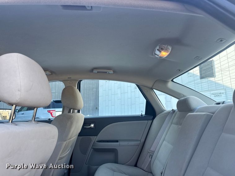 image for item EA2292 2009 Ford Taurus 