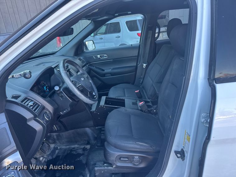 image for item EA2293 2017 Ford Explorer Police Interceptor SUV