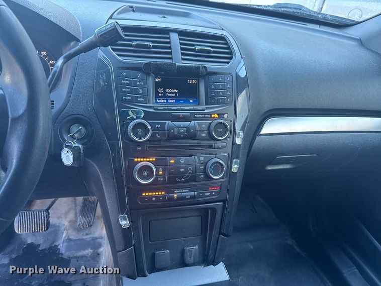 image for item EA2293 2017 Ford Explorer Police Interceptor SUV