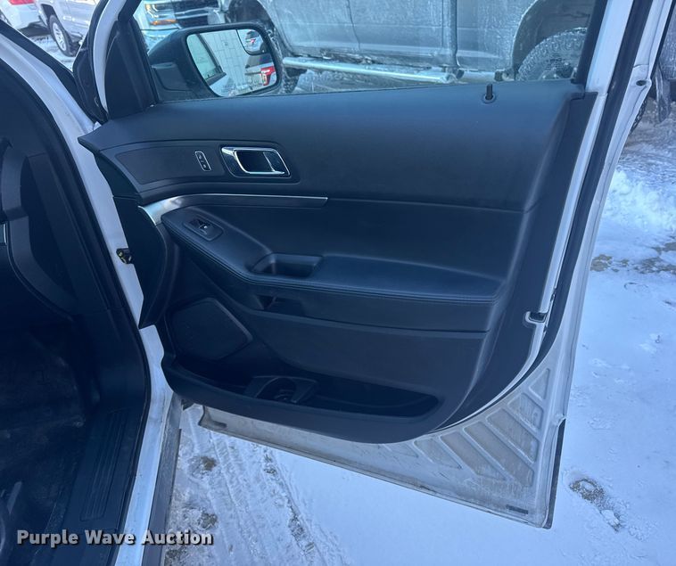 image for item EA2293 2017 Ford Explorer Police Interceptor SUV