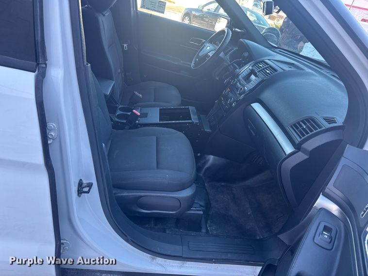 image for item EA2293 2017 Ford Explorer Police Interceptor SUV