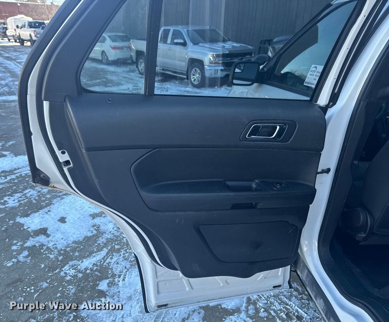 image for item EA2293 2017 Ford Explorer Police Interceptor SUV