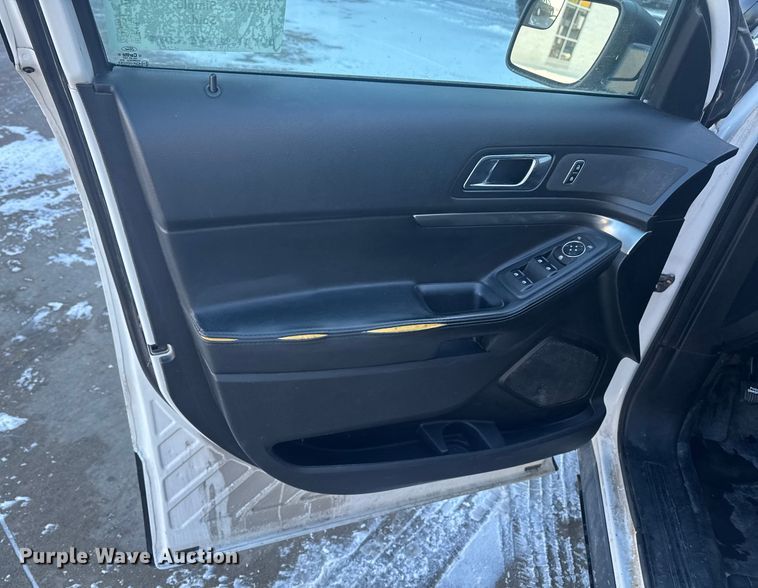 image for item EA2294 2017 Ford Explorer Police Interceptor SUV