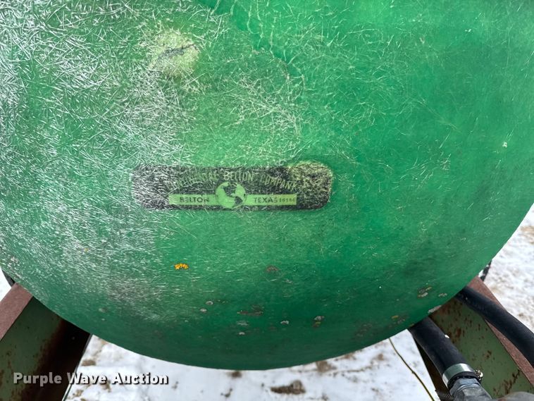 image for item EA2305 Tank trailer