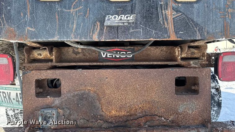 image for item EA2310 2014 RAM 3500 dump bed pickup truck