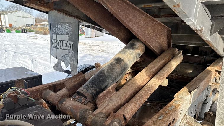 image for item EA2310 2014 RAM 3500 dump bed pickup truck