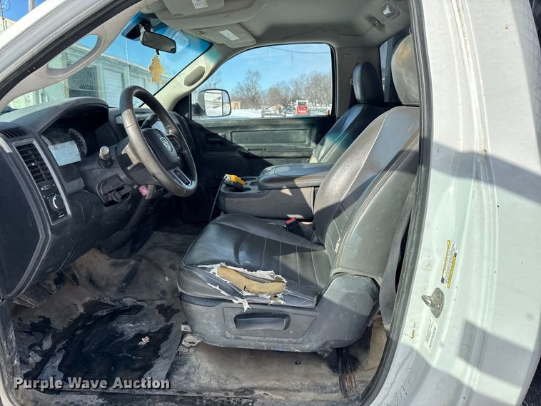 image for item EA2310 2014 RAM 3500 dump bed pickup truck