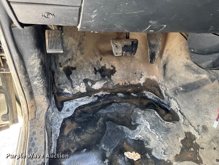 image for item EA2310 2014 RAM 3500 dump bed pickup truck