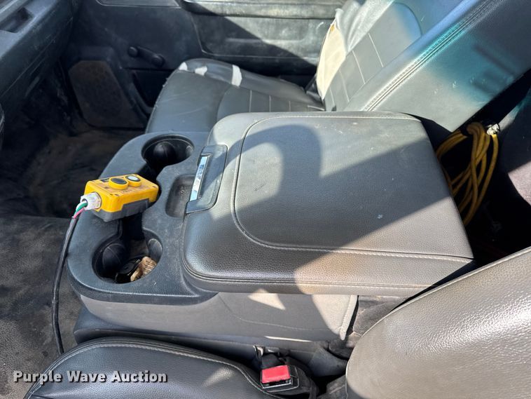 image for item EA2310 2014 RAM 3500 dump bed pickup truck