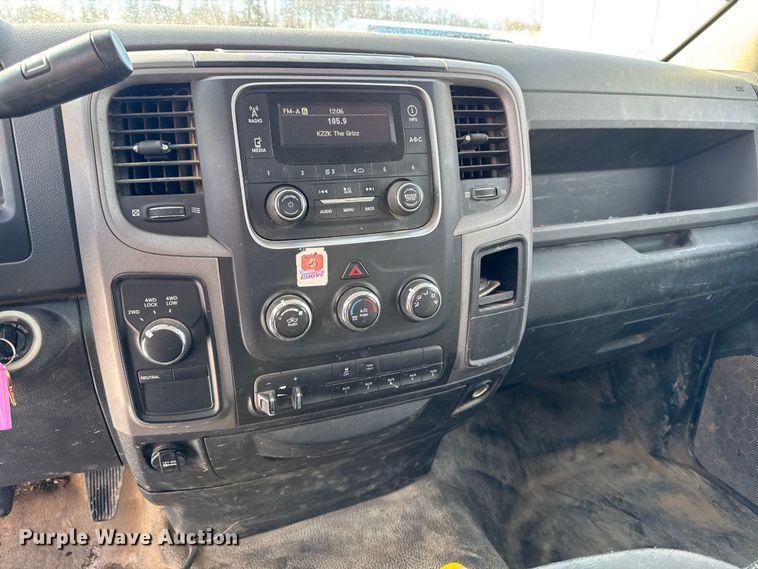 image for item EA2310 2014 RAM 3500 dump bed pickup truck