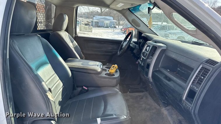 image for item EA2310 2014 RAM 3500 dump bed pickup truck