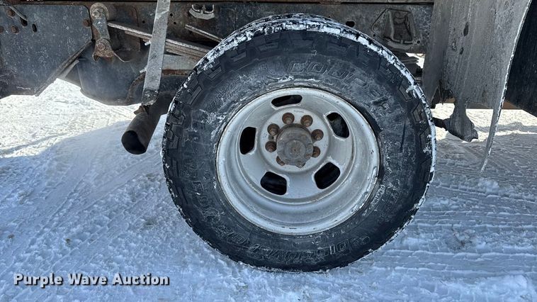 image for item EA2310 2014 RAM 3500 dump bed pickup truck