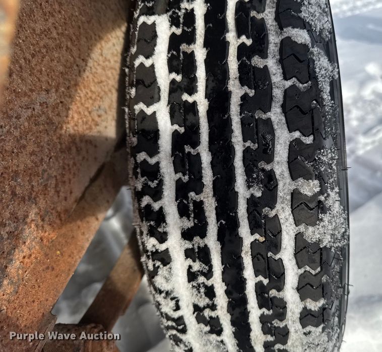 image for item EA2311 1998 Hull Trailer MFG utility trailer