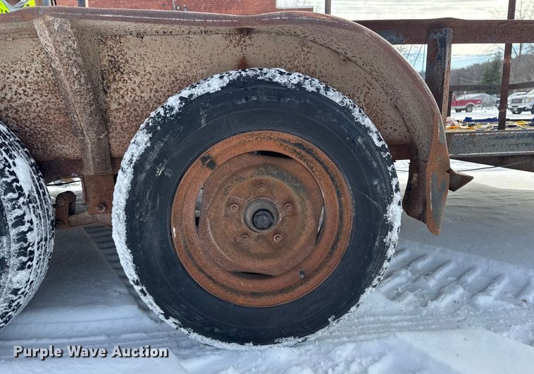 image for item EA2311 1998 Hull Trailer MFG utility trailer