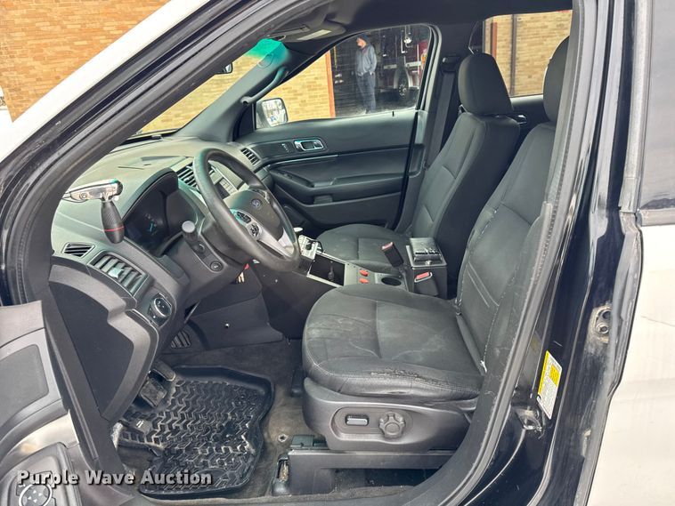 image for item EA2313 2015 Ford Explorer Police Interceptor SUV
