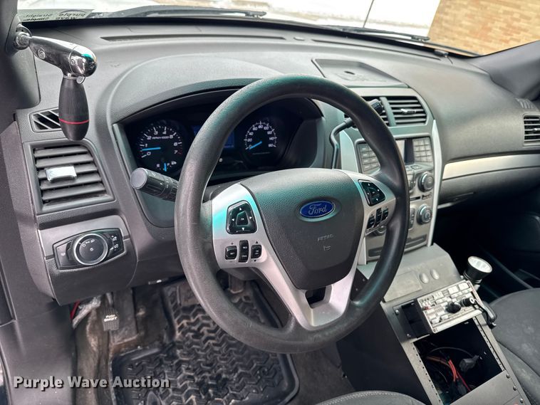 image for item EA2313 2015 Ford Explorer Police Interceptor SUV