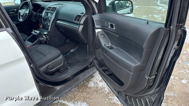 image for item EA2313 2015 Ford Explorer Police Interceptor SUV