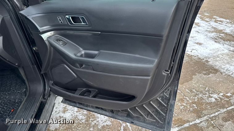 image for item EA2313 2015 Ford Explorer Police Interceptor SUV