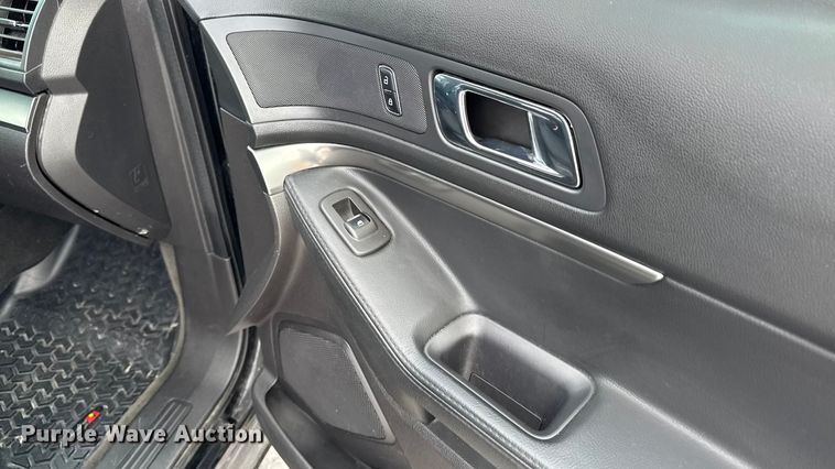 image for item EA2313 2015 Ford Explorer Police Interceptor SUV