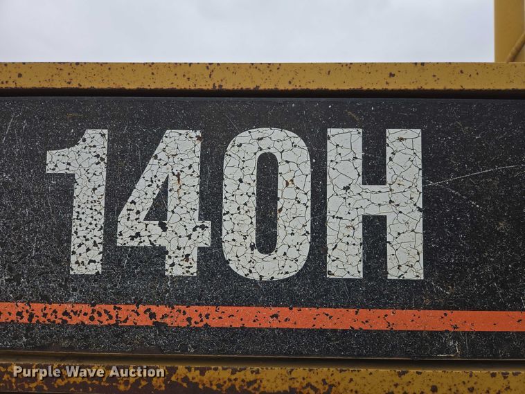 image for item EB1301 2005 Caterpillar 140H VHP Plus motor grader