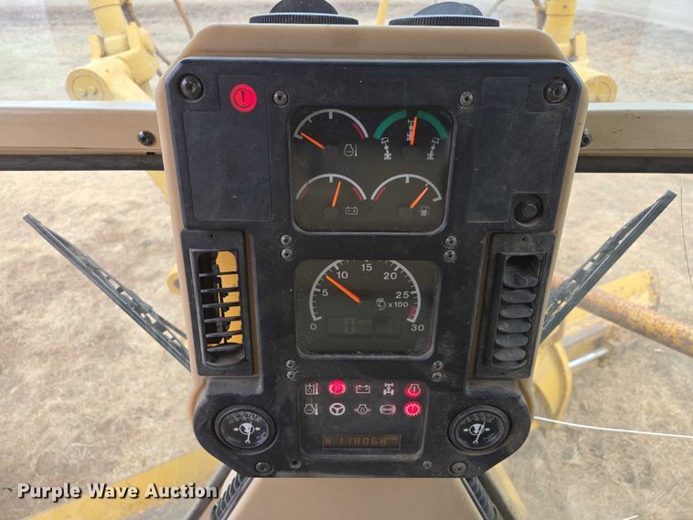 image for item EB1301 2005 Caterpillar 140H VHP Plus motor grader