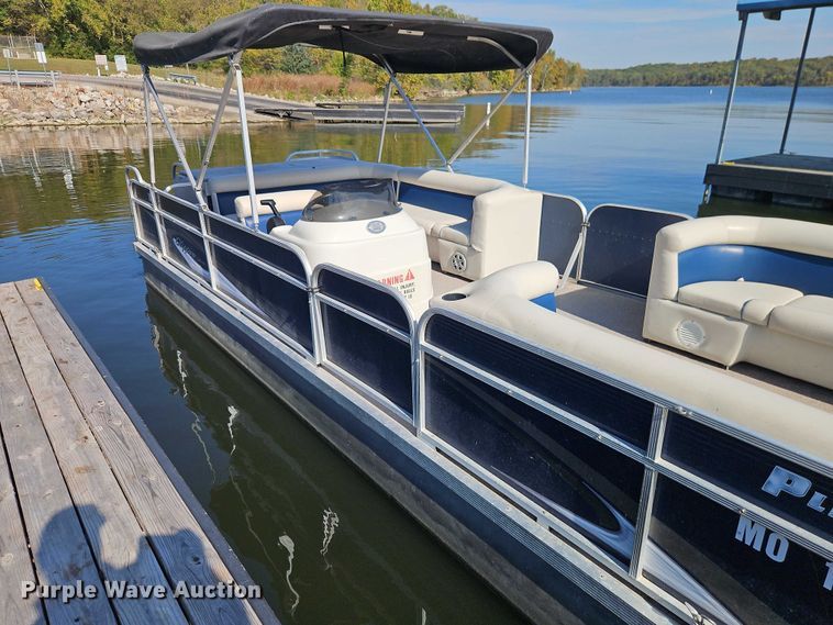 image for item EB8383 2018 Playcraft Clipper 2400 pontoon boat