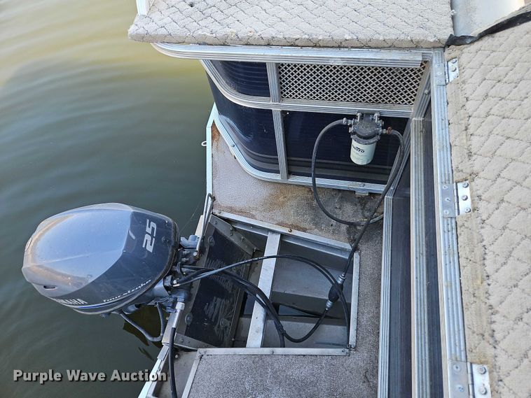 image for item EB8383 2018 Playcraft Clipper 2400 pontoon boat