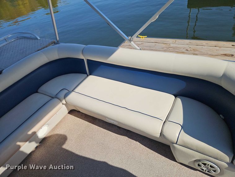 image for item EB8383 2018 Playcraft Clipper 2400 pontoon boat