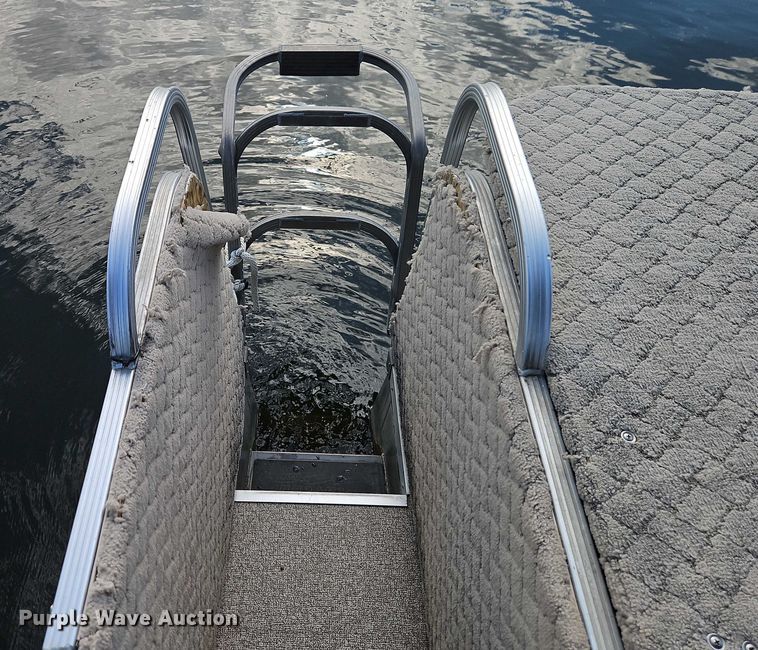 image for item EB8384 2018 Playcraft Clipper 2400 pontoon boat