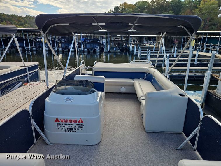 image for item EB8384 2018 Playcraft Clipper 2400 pontoon boat