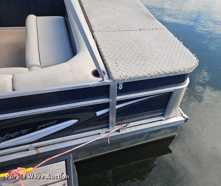 image for item EB8385 2018 Playcraft Clipper 2400 pontoon boat