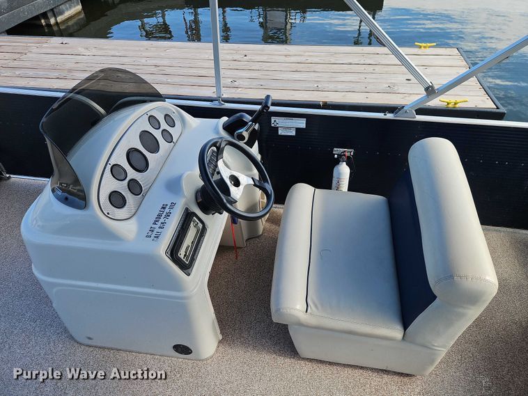 image for item EB8385 2018 Playcraft Clipper 2400 pontoon boat