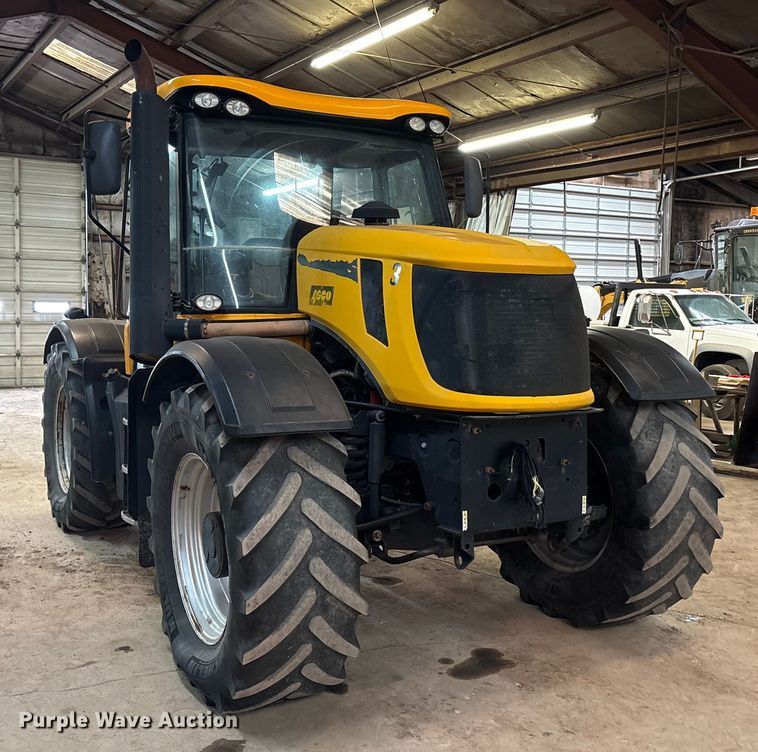 image for item EF6311 JCB Fastrac 3230 4WD tractor