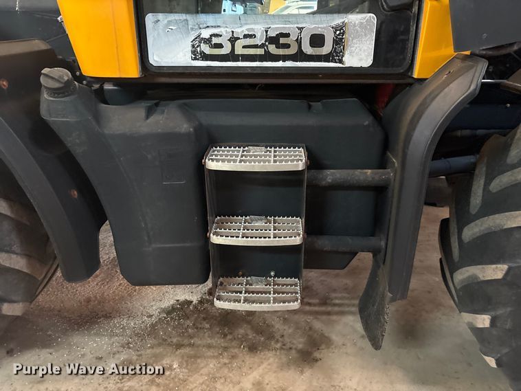 image for item EF6311 JCB Fastrac 3230 4WD tractor