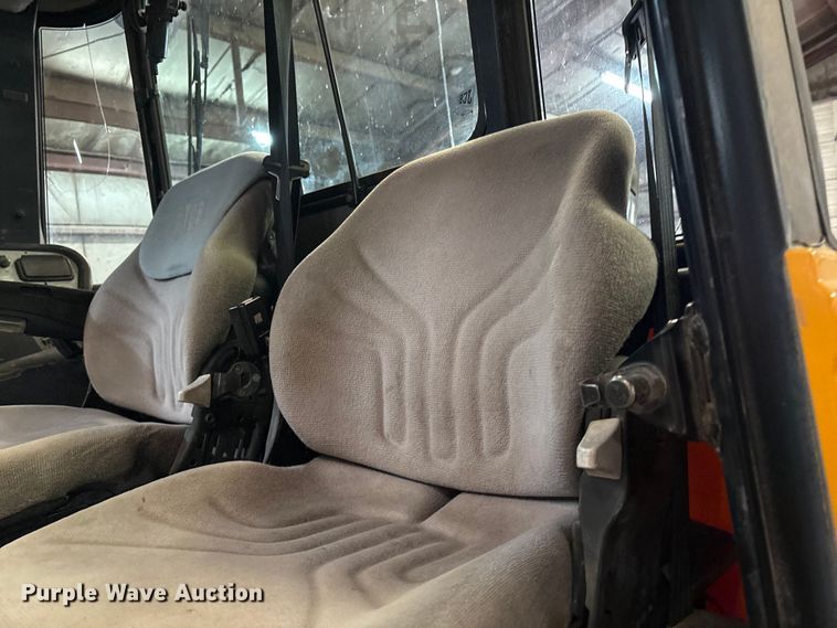 image for item EF6311 JCB Fastrac 3230 4WD tractor