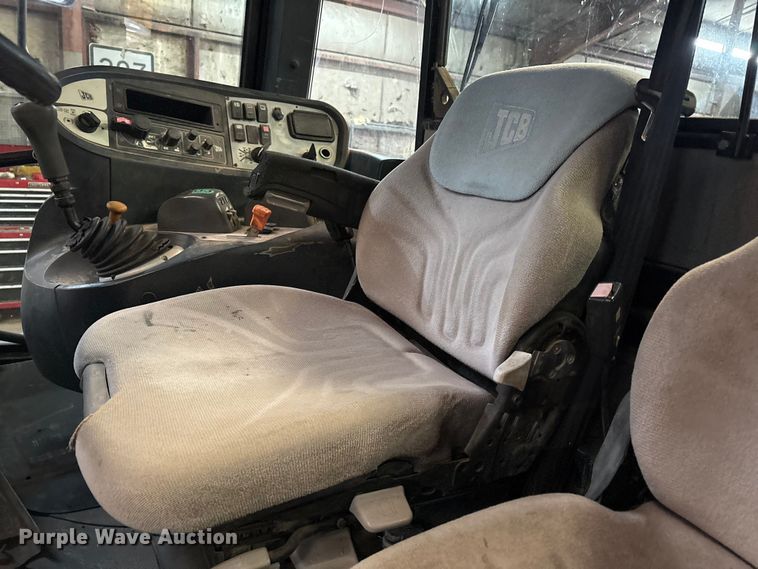 image for item EF6311 JCB Fastrac 3230 4WD tractor