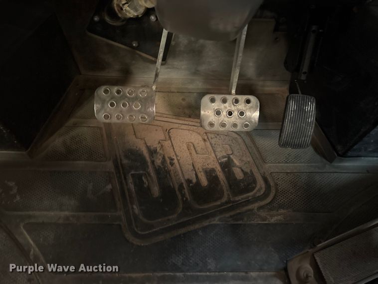 image for item EF6311 JCB Fastrac 3230 4WD tractor