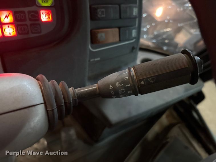 image for item EF6311 JCB Fastrac 3230 4WD tractor