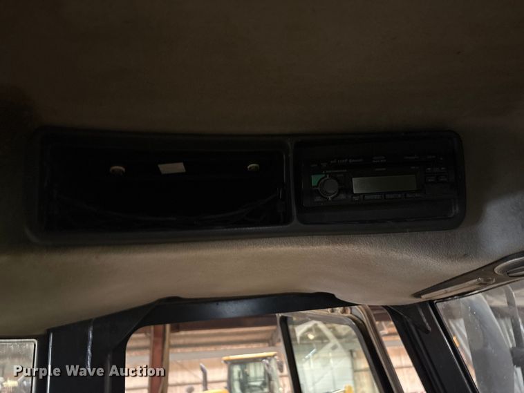 image for item EF6311 JCB Fastrac 3230 4WD tractor