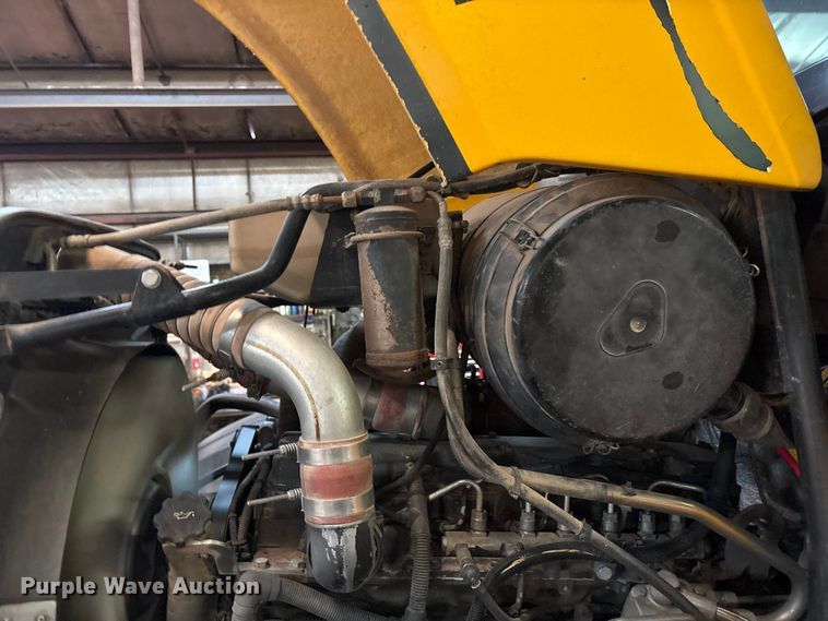 image for item EF6311 JCB Fastrac 3230 4WD tractor