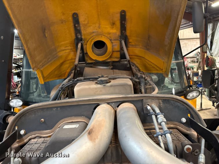 image for item EF6311 JCB Fastrac 3230 4WD tractor